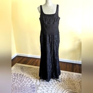 Liz Elana black Evening gown sz 16
